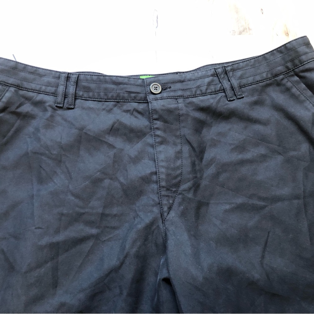 Boss Hugo Boss Hitch Black Flat-Front Men's Shorts 50196230 Golf Green Label - Picture 3 of 15